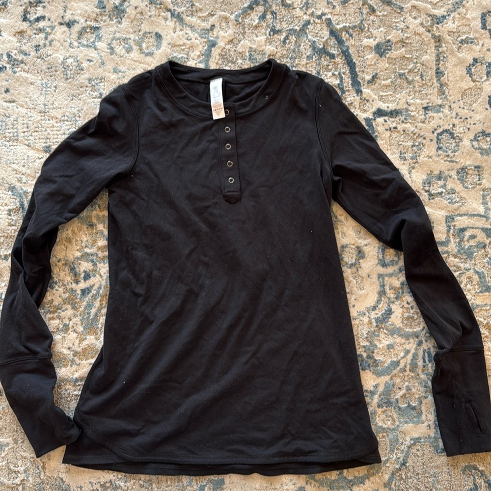 Ivivva long sleeve . Size 14 black